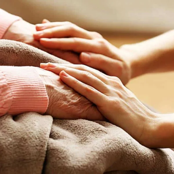 Ngày Thế giới Phòng chống Ngược đãi Người cao tuổi: Từ góc khuất gia đình tới cạm bẫy thời đại&hellip;